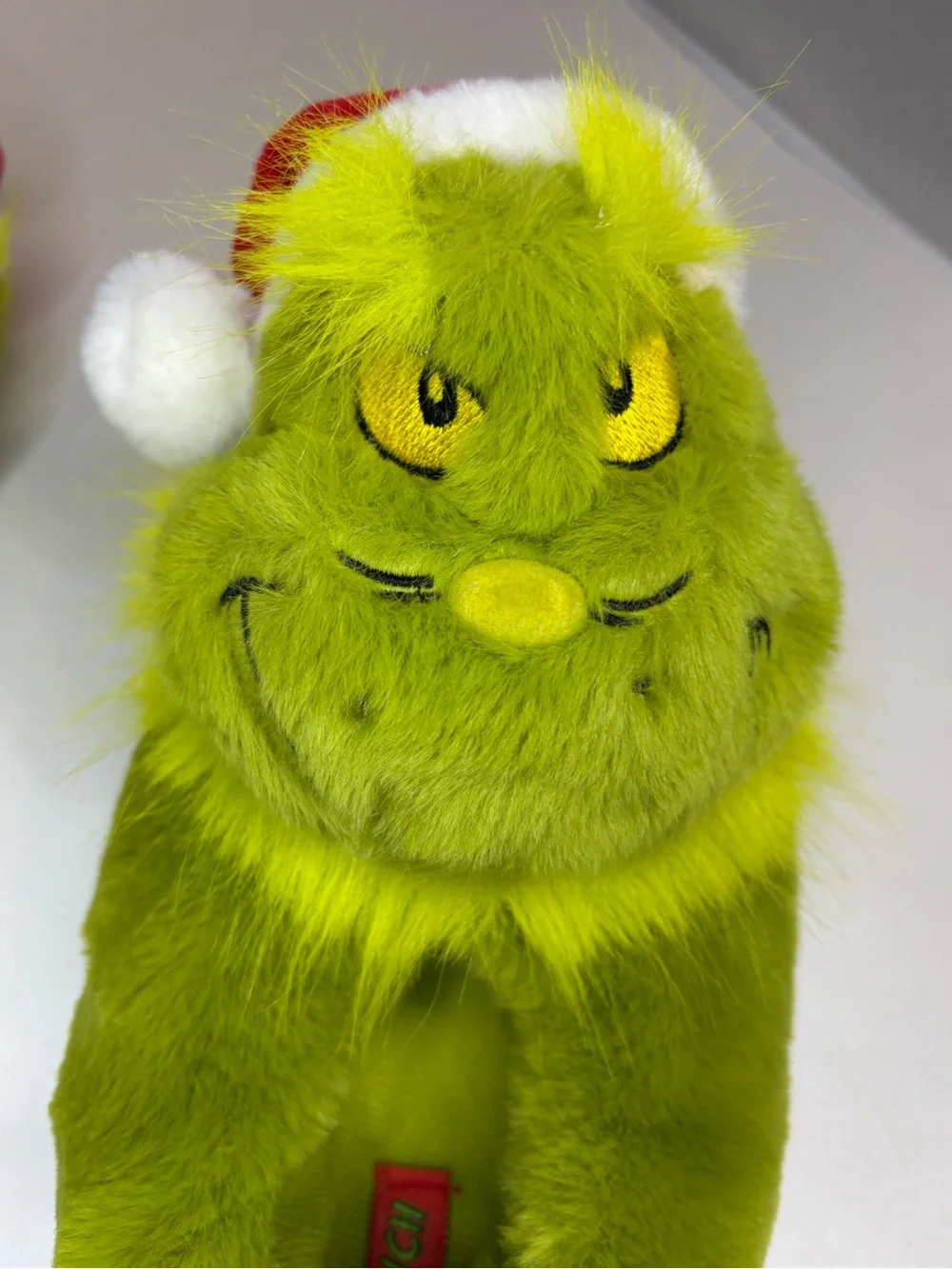 Kids’ Grinch Fuzzy Slipper size 11/12